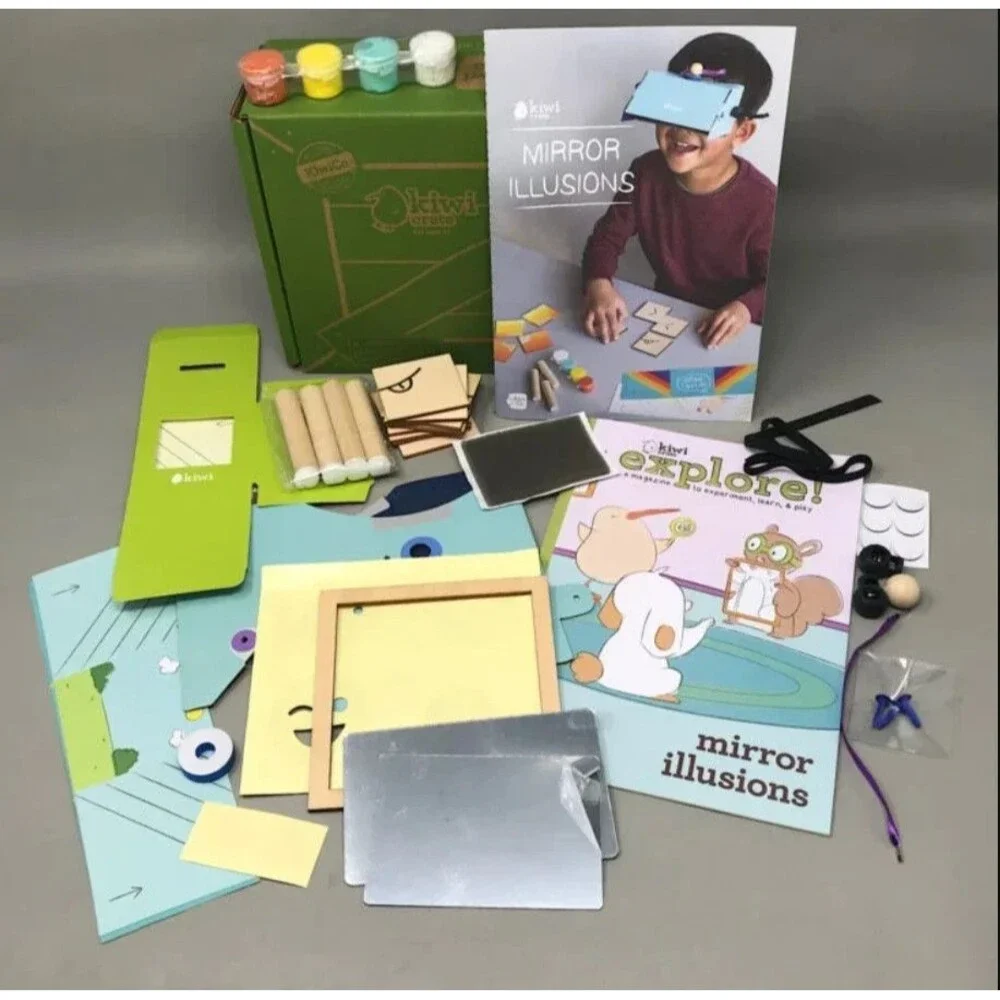 Kiwi Crate Co Kits, Homeschooling, STEM KITS- New, Unopened MIRROR ILLUSIONS